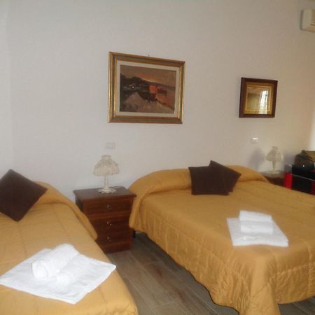 Hotel Rosati Chiusi Esterno foto