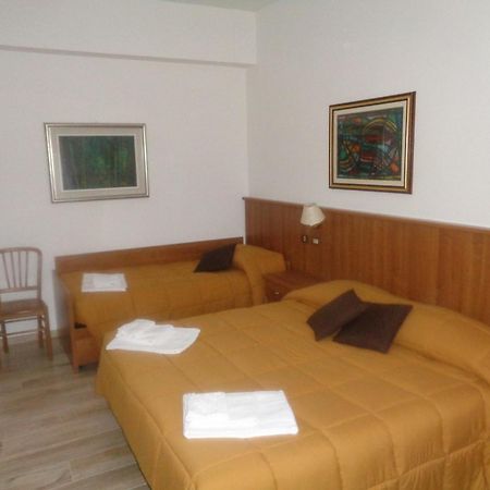 Hotel Rosati Chiusi Esterno foto