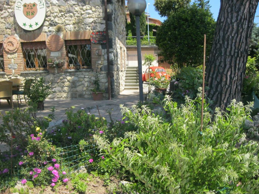 Hotel Rosati Chiusi Esterno foto