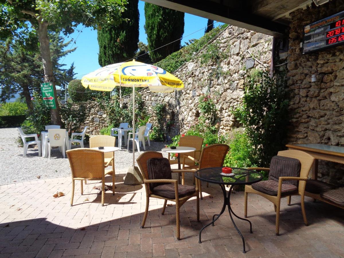 Hotel Rosati Chiusi Esterno foto