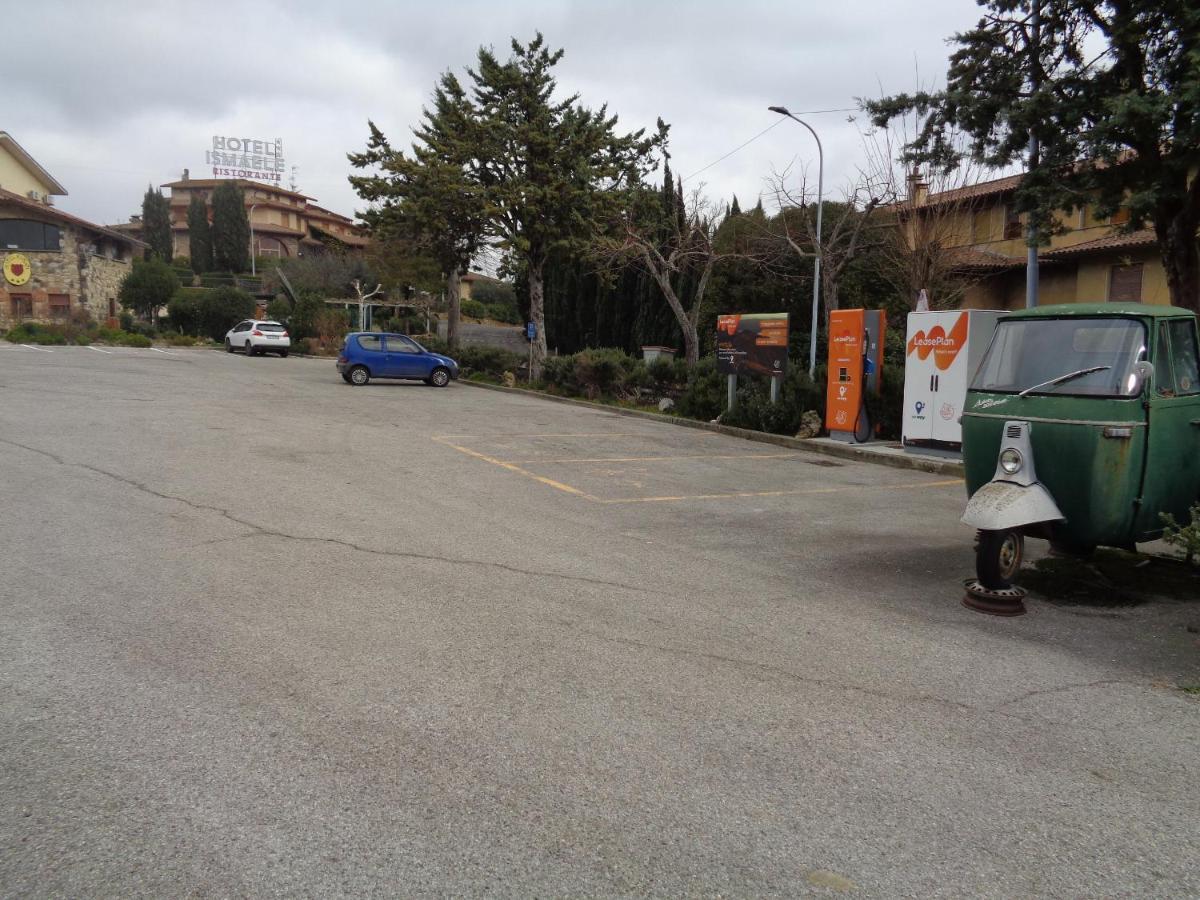 Hotel Rosati Chiusi Esterno foto